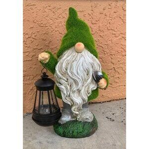 New Garden Outdoor Statue, Gnome Decorations with Solar Outdoor Lights